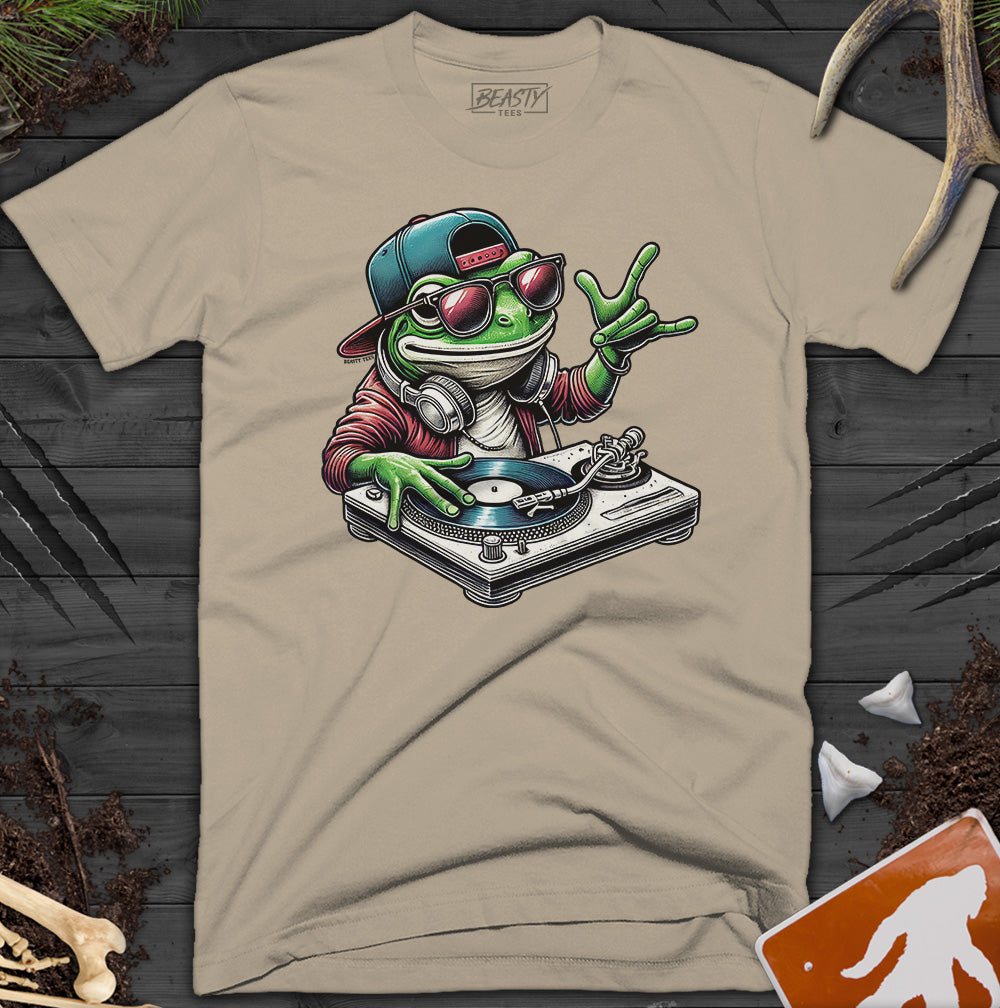 DJ Frog Turntable T-Shirt
